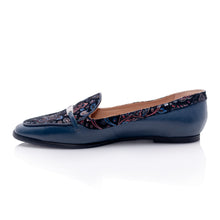 Cargar imagen en el visor de la galería, 206-013 Navy Garden Mocasin