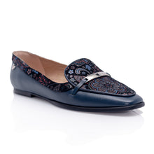 Cargar imagen en el visor de la galería, 206-013 Navy Garden Mocasin
